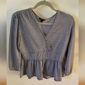 Elegant Black and White Geometric Women's Top